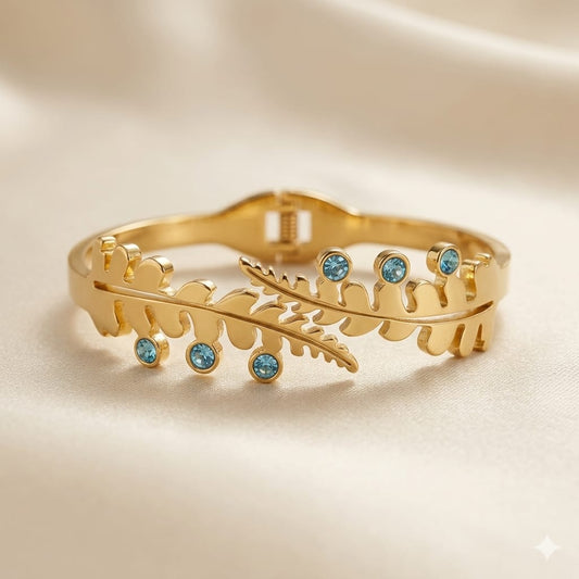 🌿 Golden Leaf Bloom Cuff